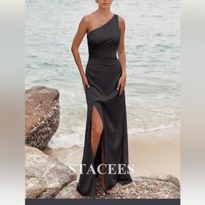 Black One-Shoulder Evening Dress